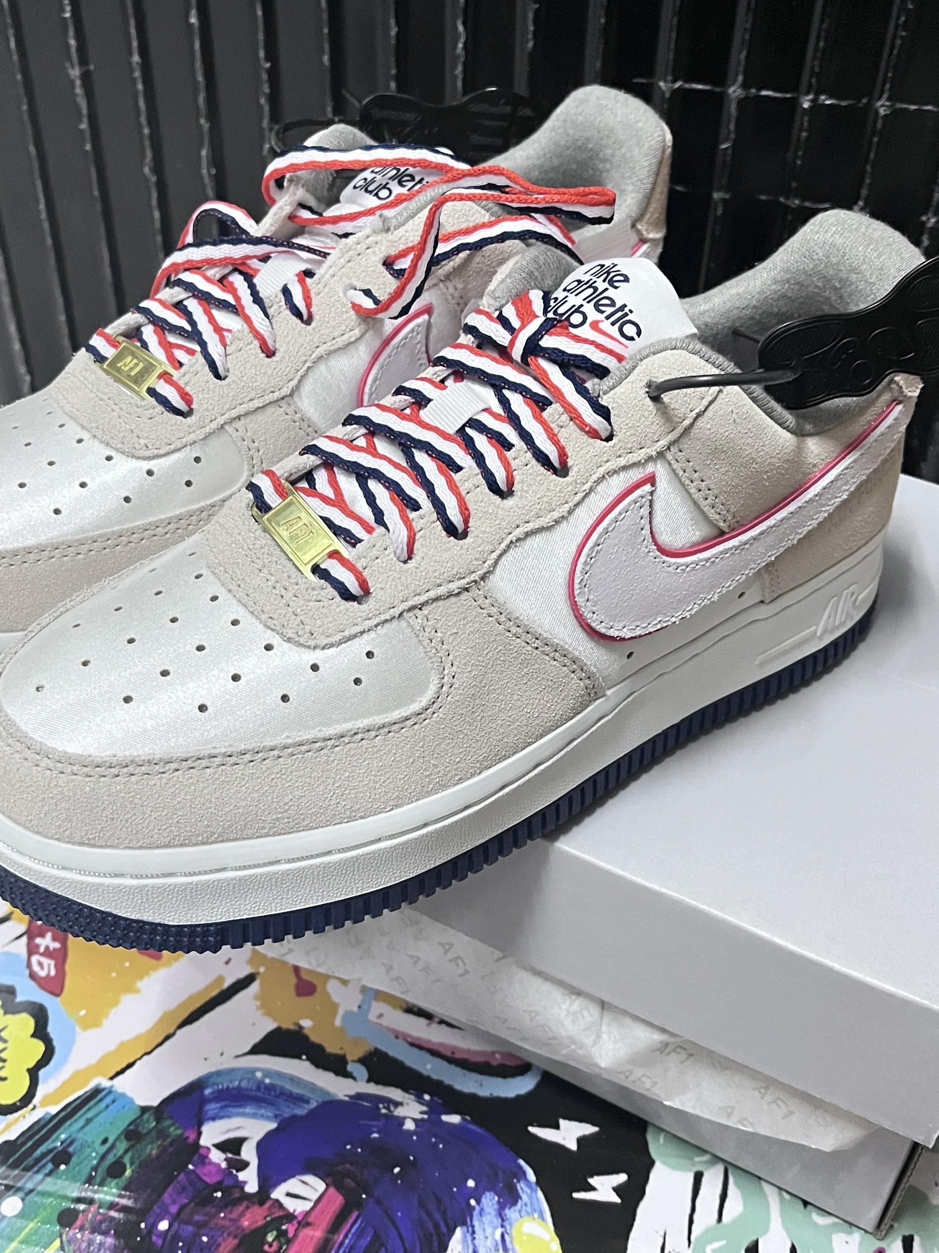 这双NiKe AIR FORCE 1真的很好看
